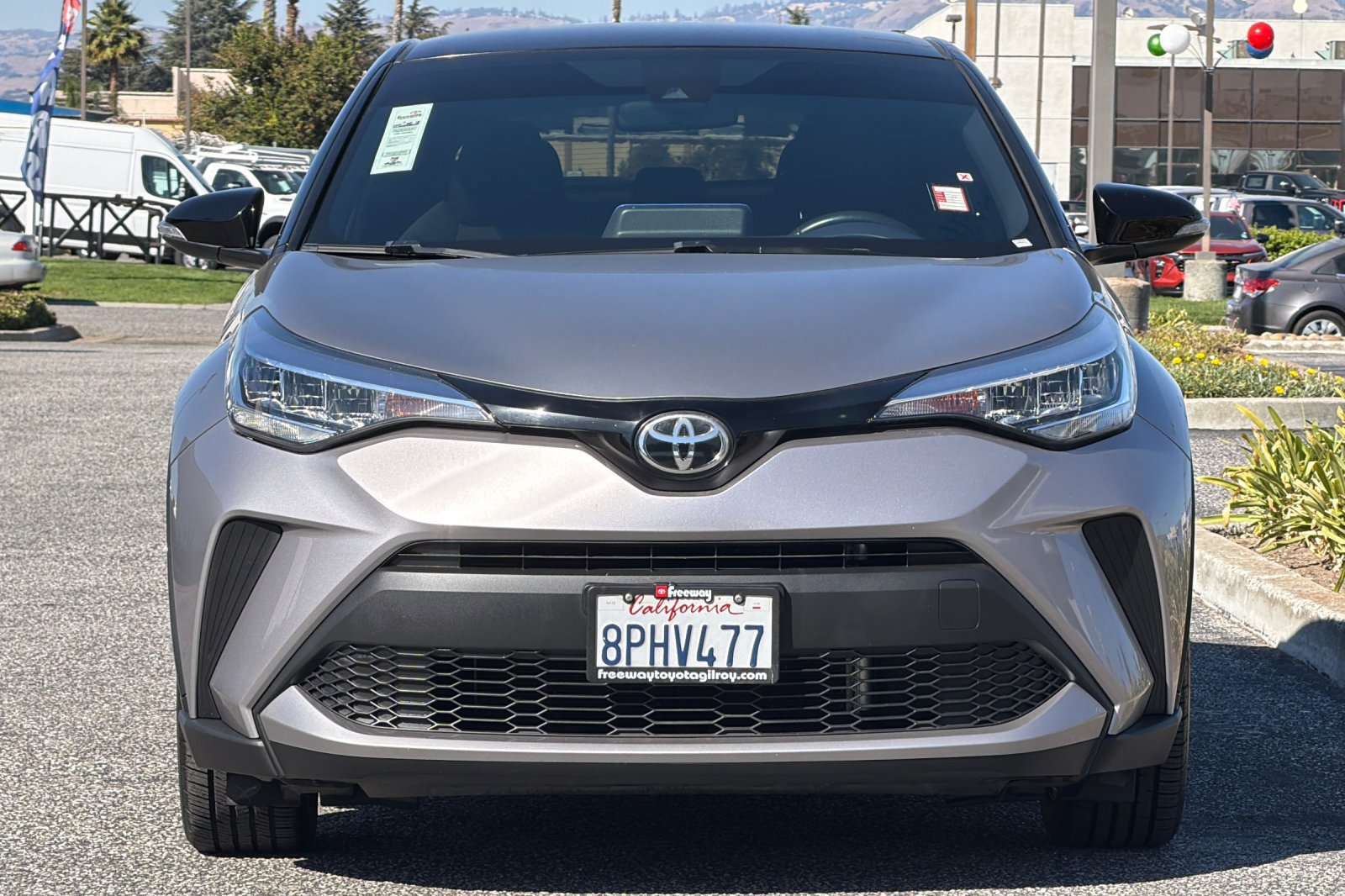 Used 2020 Toyota C-HR XLE FWD image 10