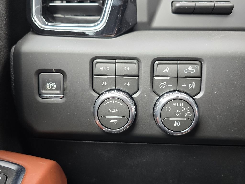 New 2026 GMC Sierra 2500 Denali Ultimate w/ Snow Plow Prep/Camper Package AWD/4WD image 19