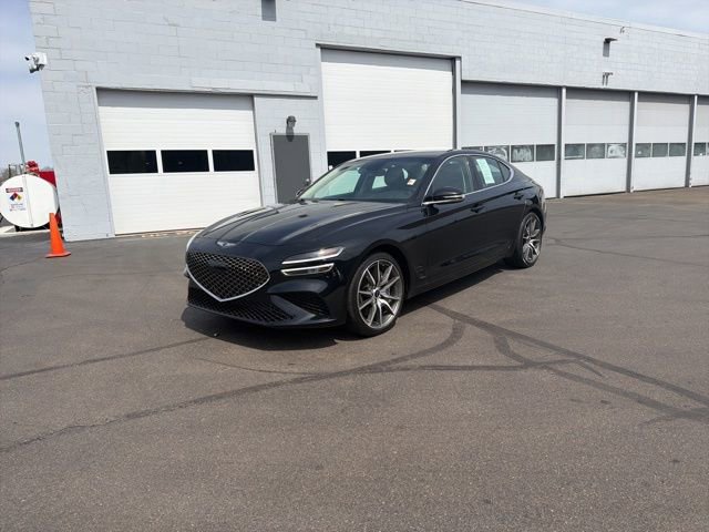 Used 2025 Genesis G70 2.5T image 16