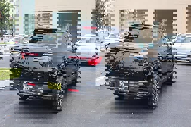 Certified 2024 Hyundai Santa Cruz SEL w/ Activity Package image 4
