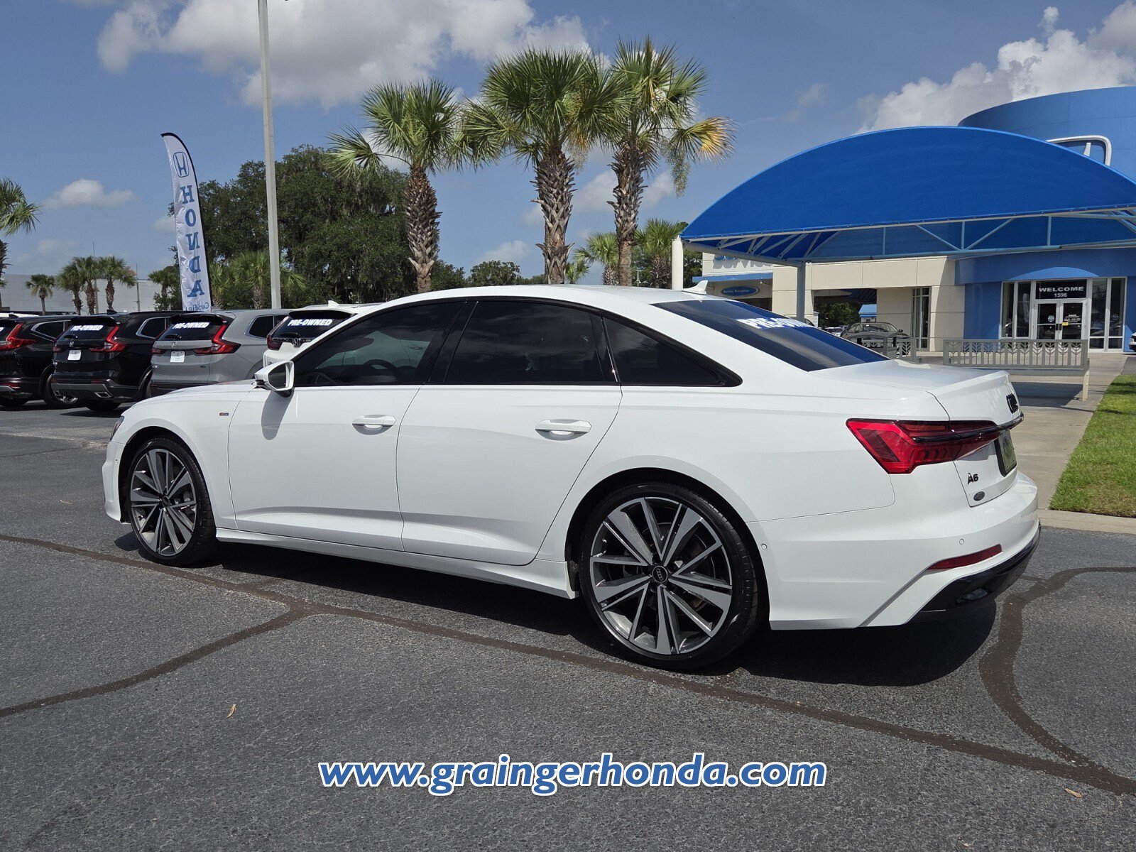 Used 2025 Audi A6 3.0T Prestige AWD/4WD image 3