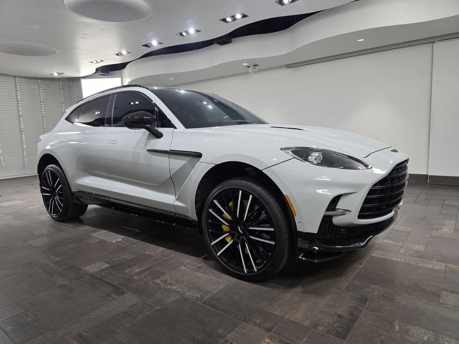 Used 2024 Aston Martin DBX 707