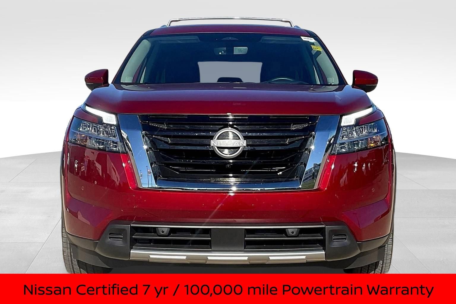 Certified 2024 Nissan Pathfinder Platinum w/ Cargo Package image 5