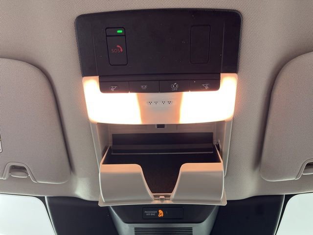 Used 2023 Nissan Pathfinder SV image 35