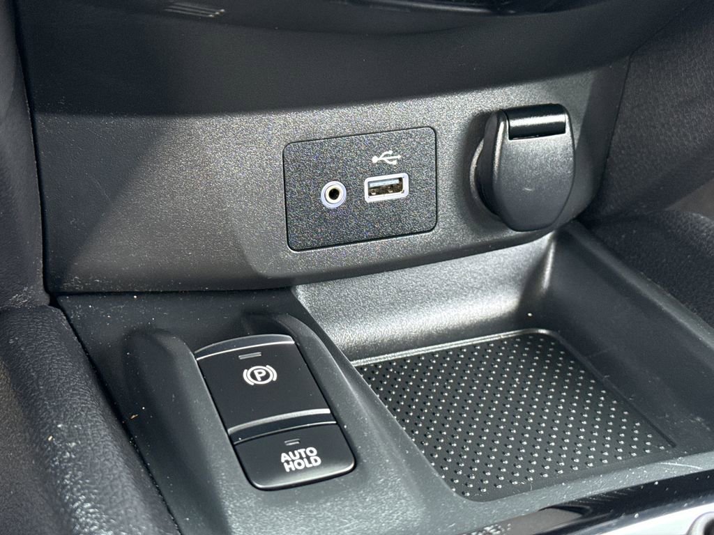 Used 2022 Nissan Rogue Sport SL image 25