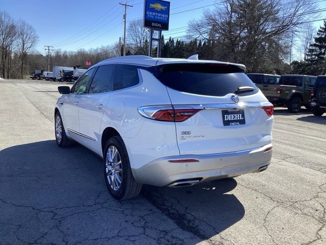 Used 2023 Buick Enclave Essence w/ Experience Buick Package image 5