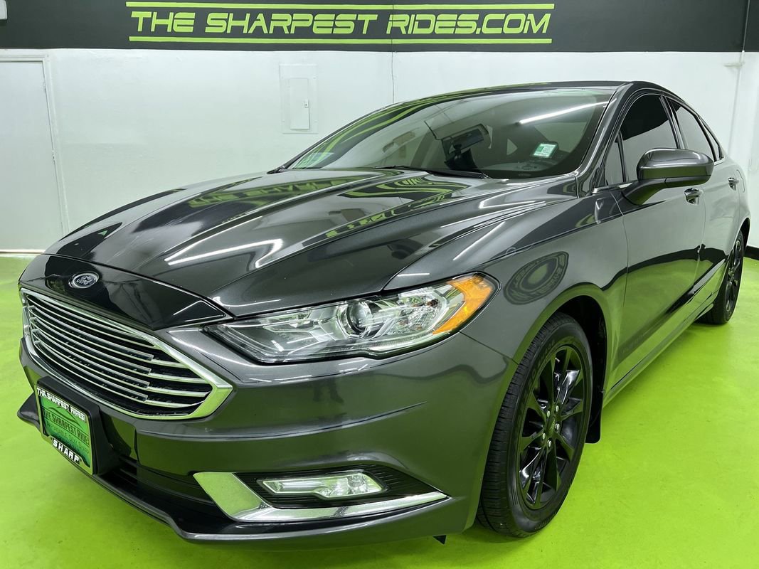 Used 2017 Ford Fusion SE FWD image 5