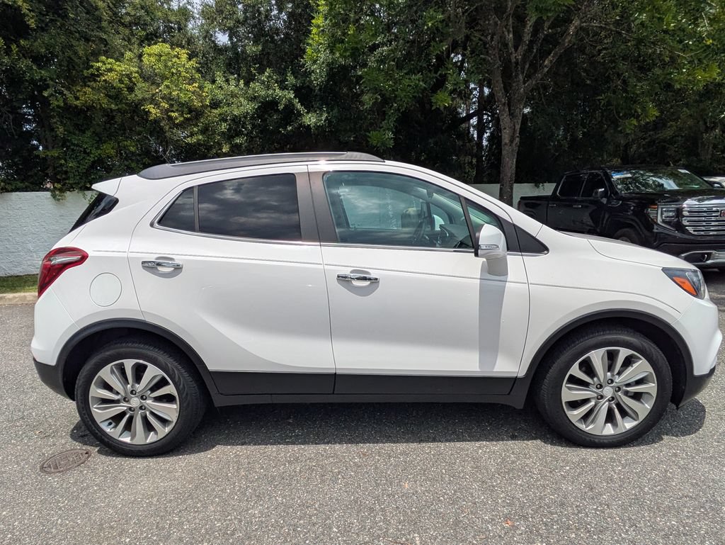 Used 2019 Buick Encore Preferred FWD image 2