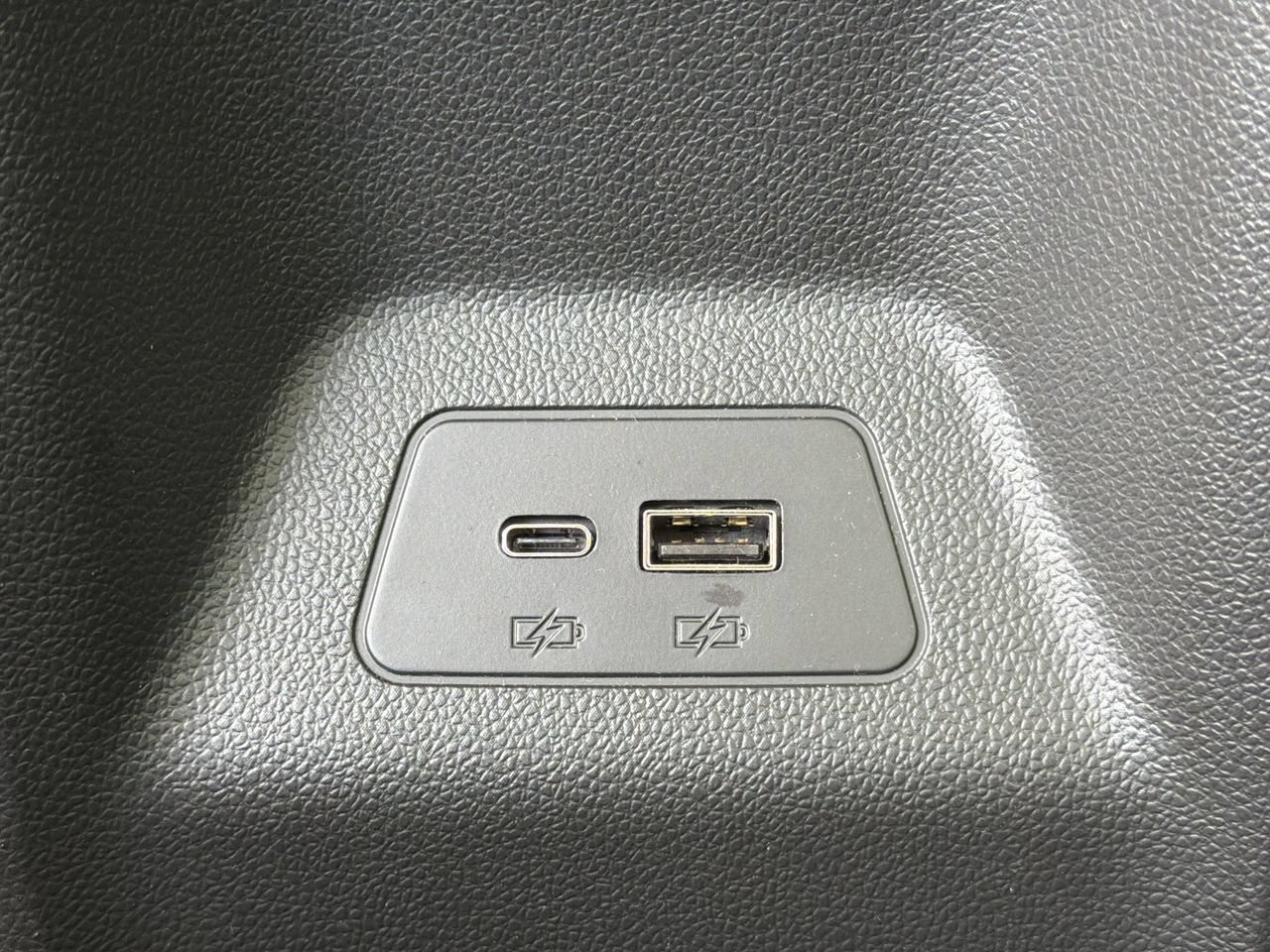 Used 2025 Buick Envision Sport Touring AWD/4WD image 22