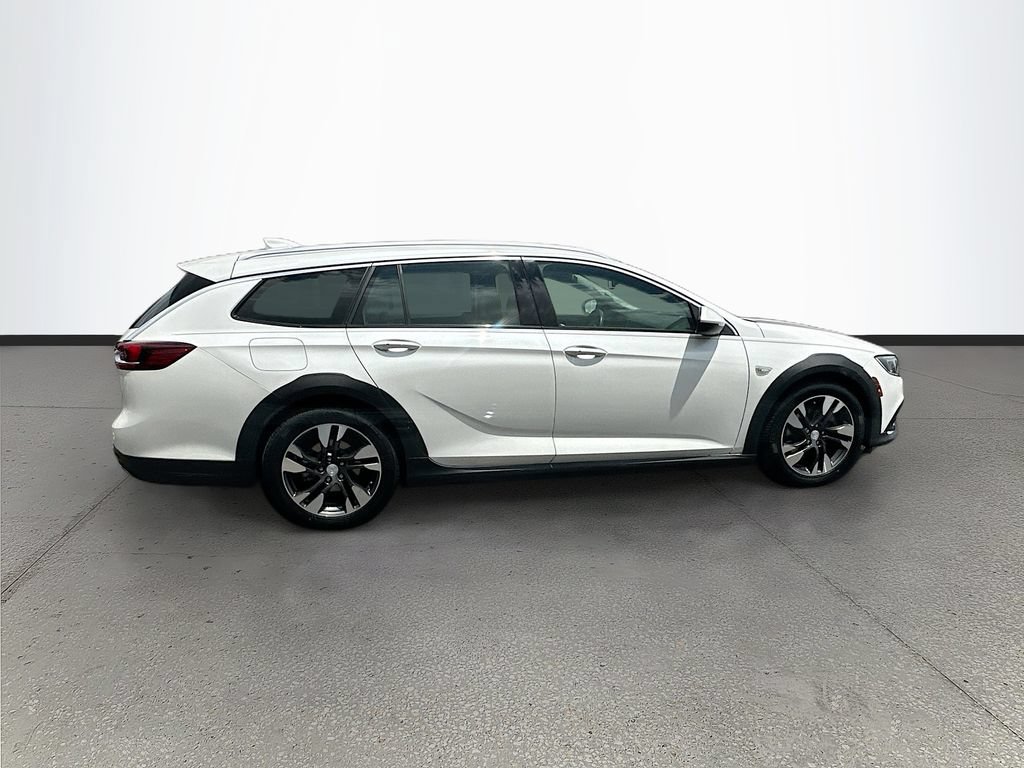 Used 2019 Buick Regal Essence w/ Driver Confidence Package I AWD/4WD image 8
