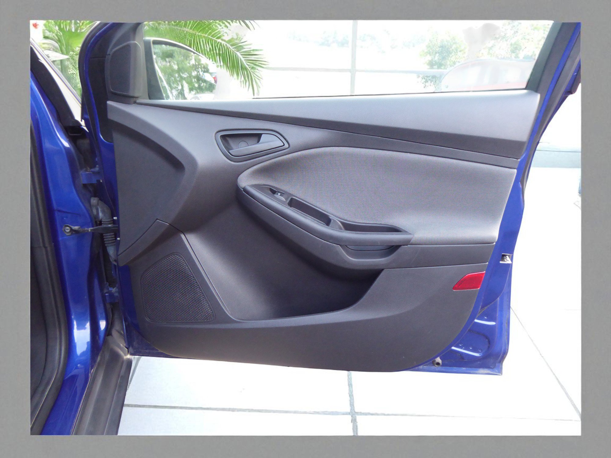 Used 2012 Ford Focus S image 18