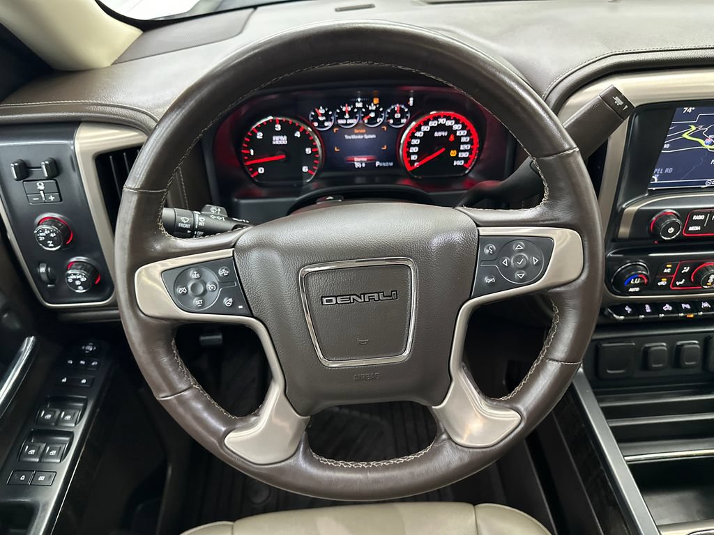 Used 2016 GMC Sierra 1500 Denali w/ Enhanced Driver Alert Package AWD/4WD image 26