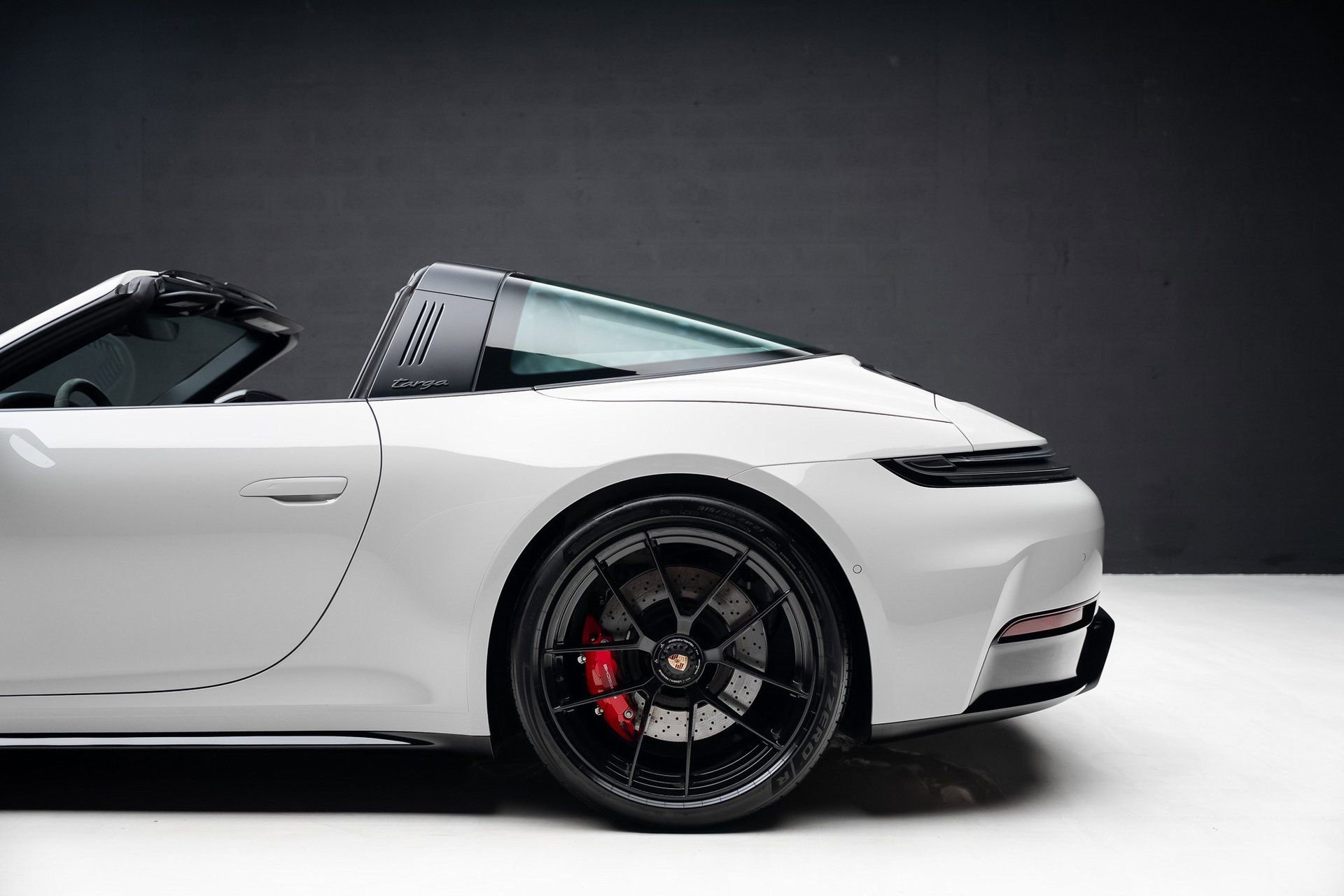 Used 2025 Porsche 911 Targa 4 GTS w/ Premium Package image 21