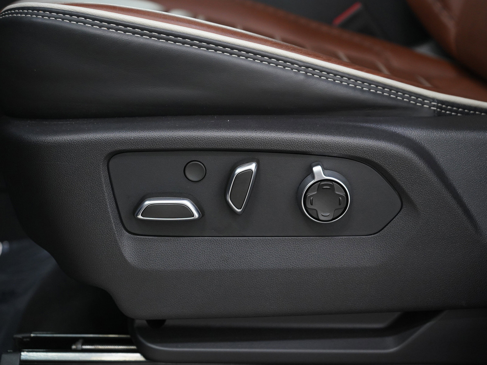 Used 2024 GMC Sierra 1500 Denali Ultimate image 27