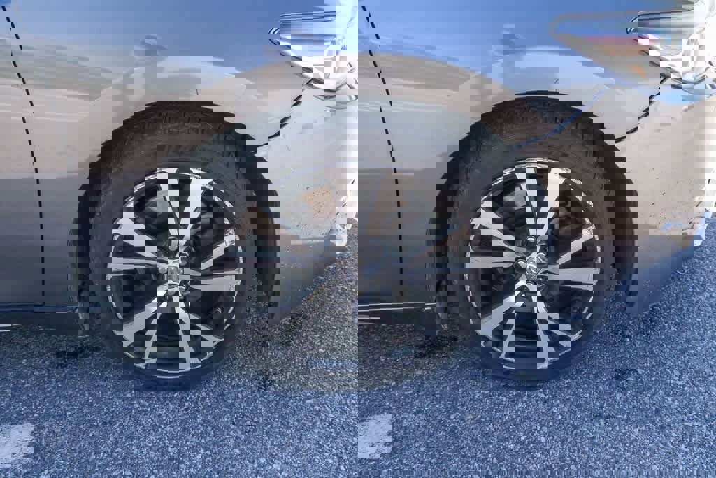 Used 2018 Nissan Maxima Platinum image 14