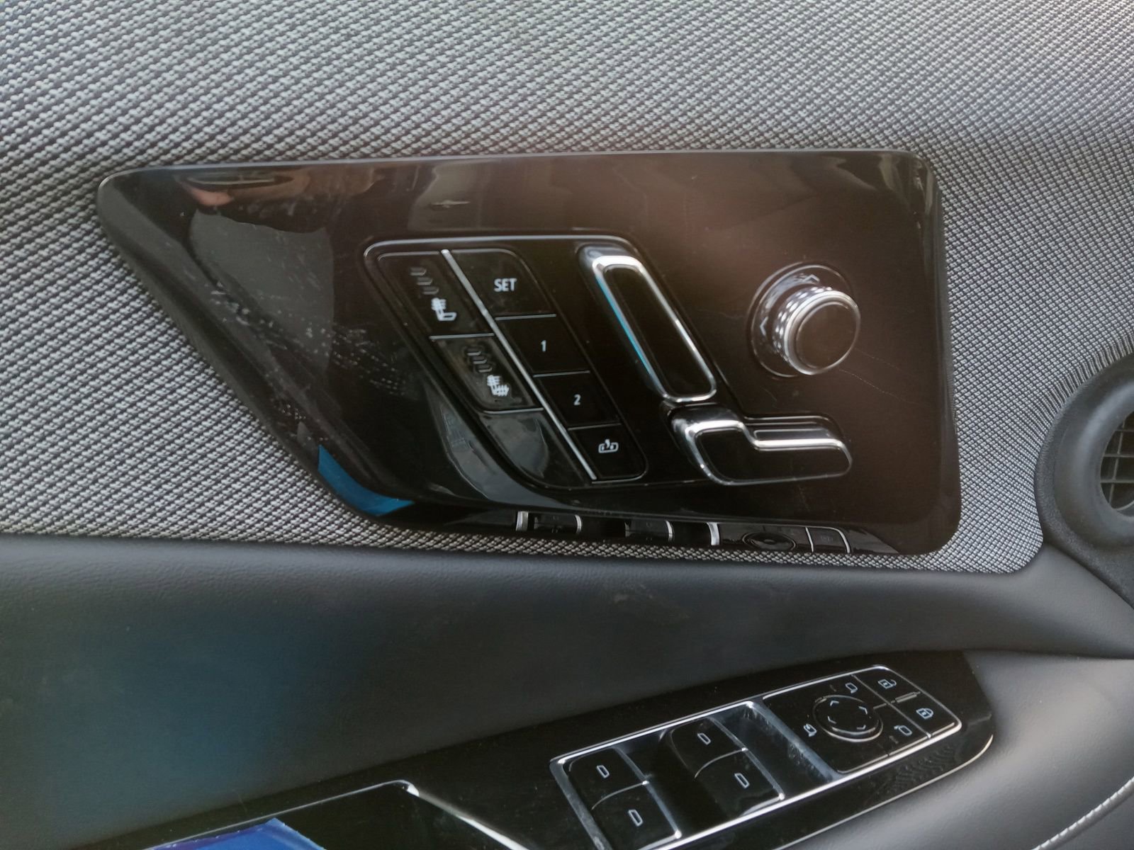 New 2026 Cadillac Optiq Sport 1 image 11