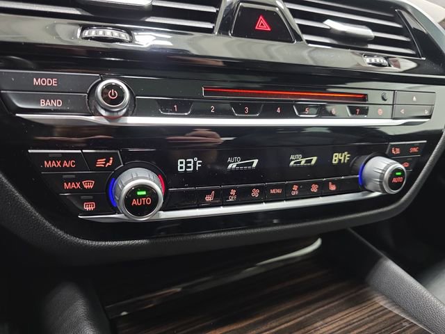 Used 2018 BMW 530i xDrive AWD/4WD image 23