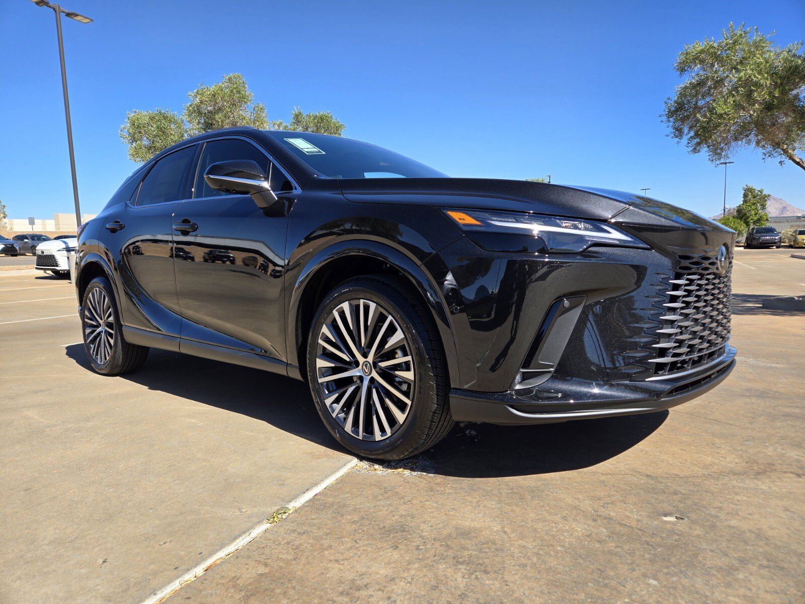 New 2026 Lexus RX 350h AWD/4WD video 2