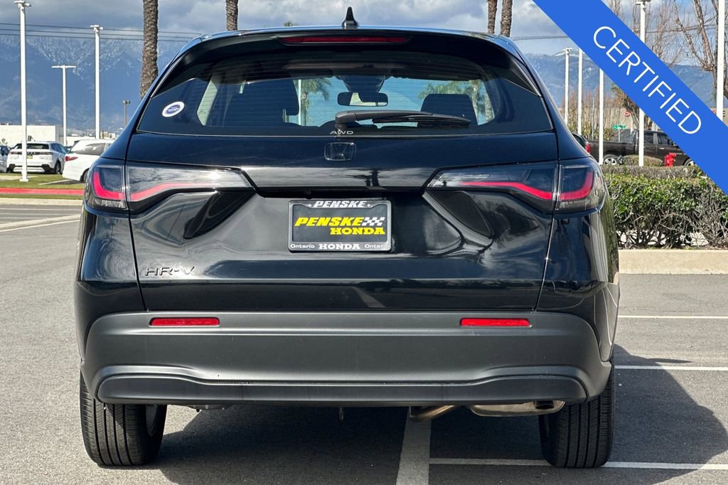 Certified 2025 Honda HR-V LX image 5