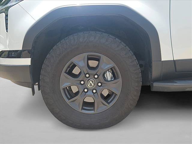 Used 2024 Lexus GX 550 AWD/4WD image 19