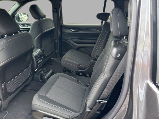 New 2025 Jeep Grand Cherokee L Laredo w/ Luxury Tech Group I image 11