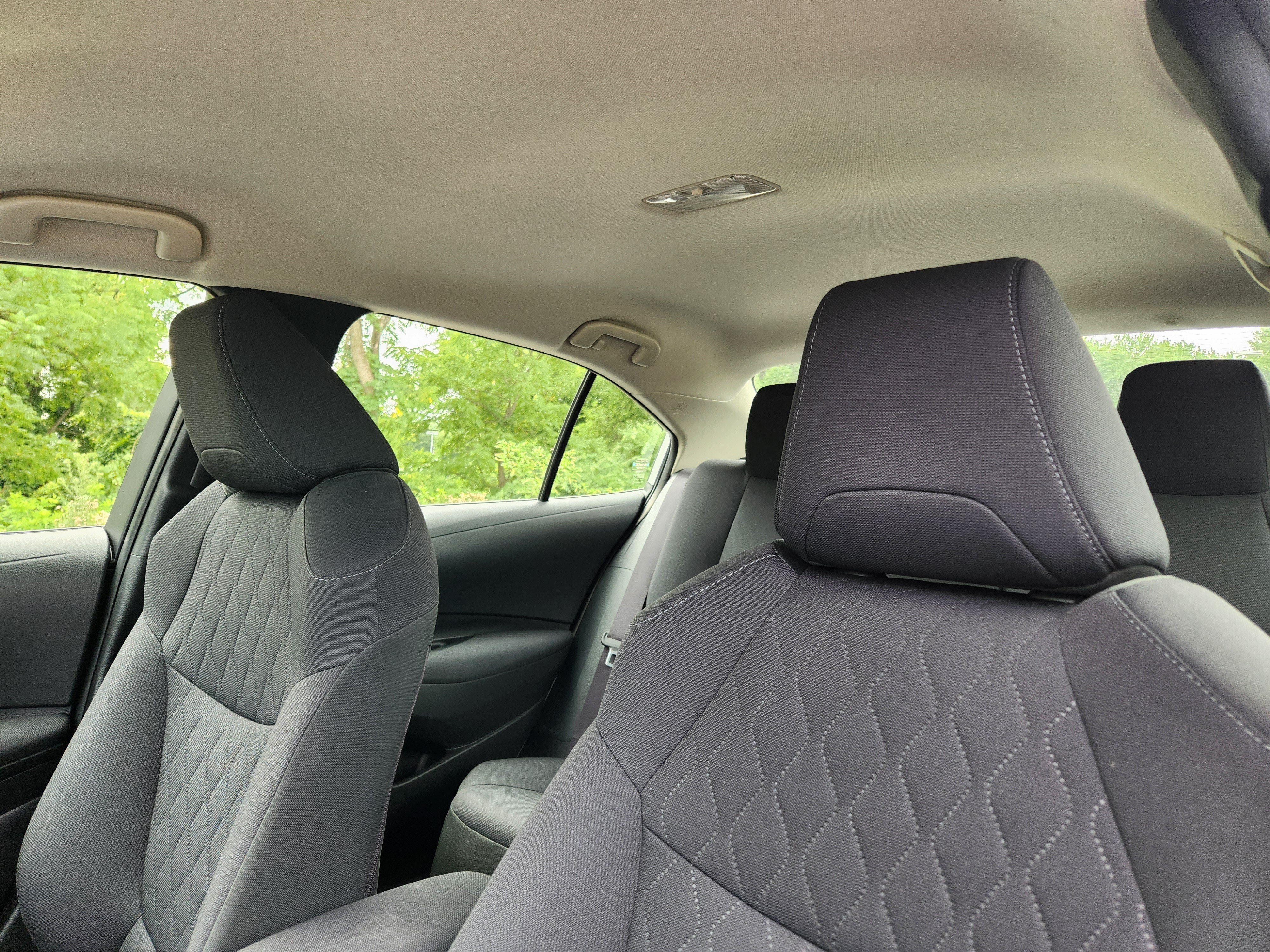 Used 2022 Toyota Corolla LE w/ LE Convenience Package FWD image 12