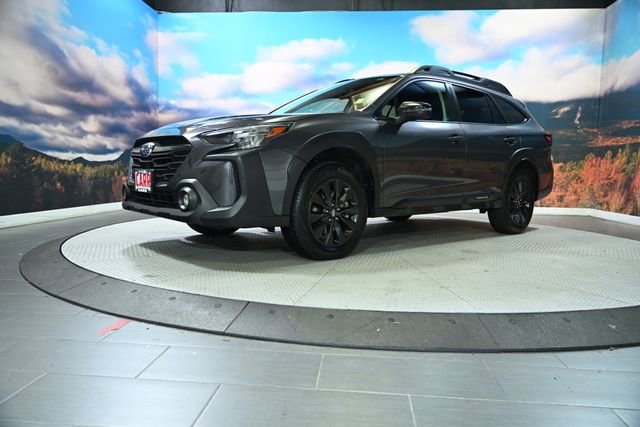 Used 2023 Subaru Outback Onyx Edition image 4