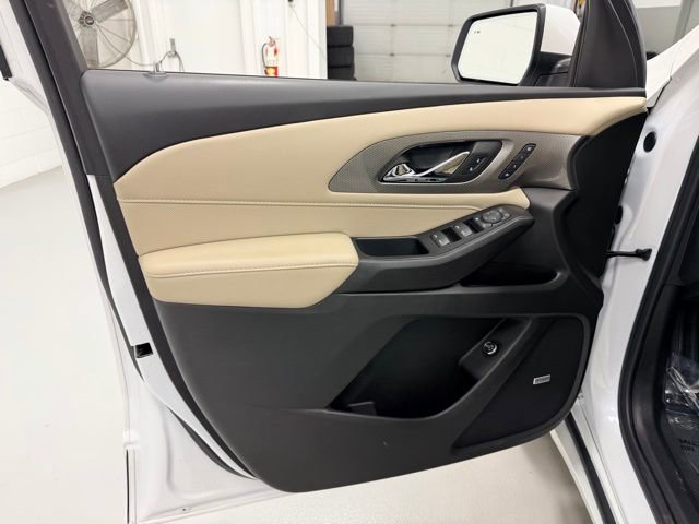 Certified 2022 Chevrolet Traverse Premier image 23