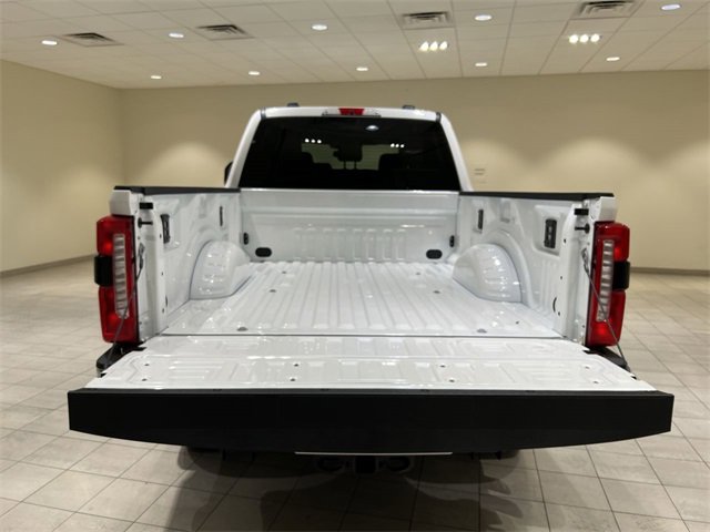 New 2026 Ford F250 Lariat image 24