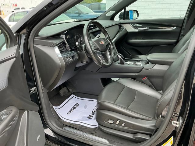 Used 2021 Cadillac XT5 Premium Luxury image 11