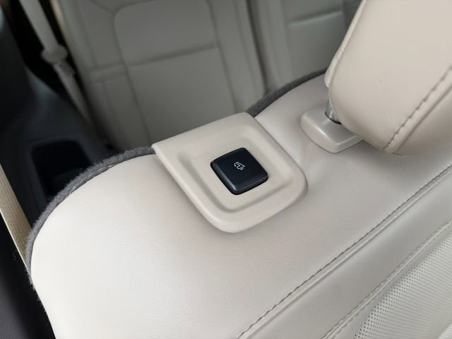 Used 2021 Lincoln Aviator Grand Touring w/ Equipment Group 302A image 13