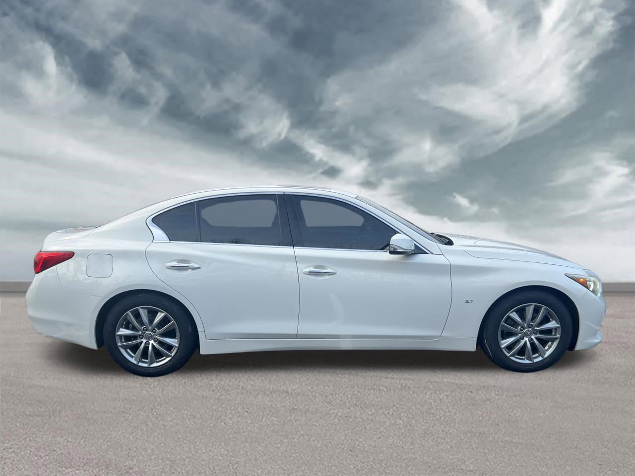 Used 2014 INFINITI Q50 Premium w/ All Weather Package image 6