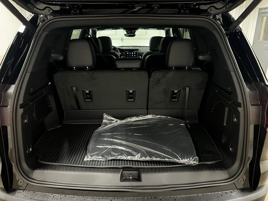 New 2026 GMC Acadia Elevation w/ Elevation Premium Package image 39