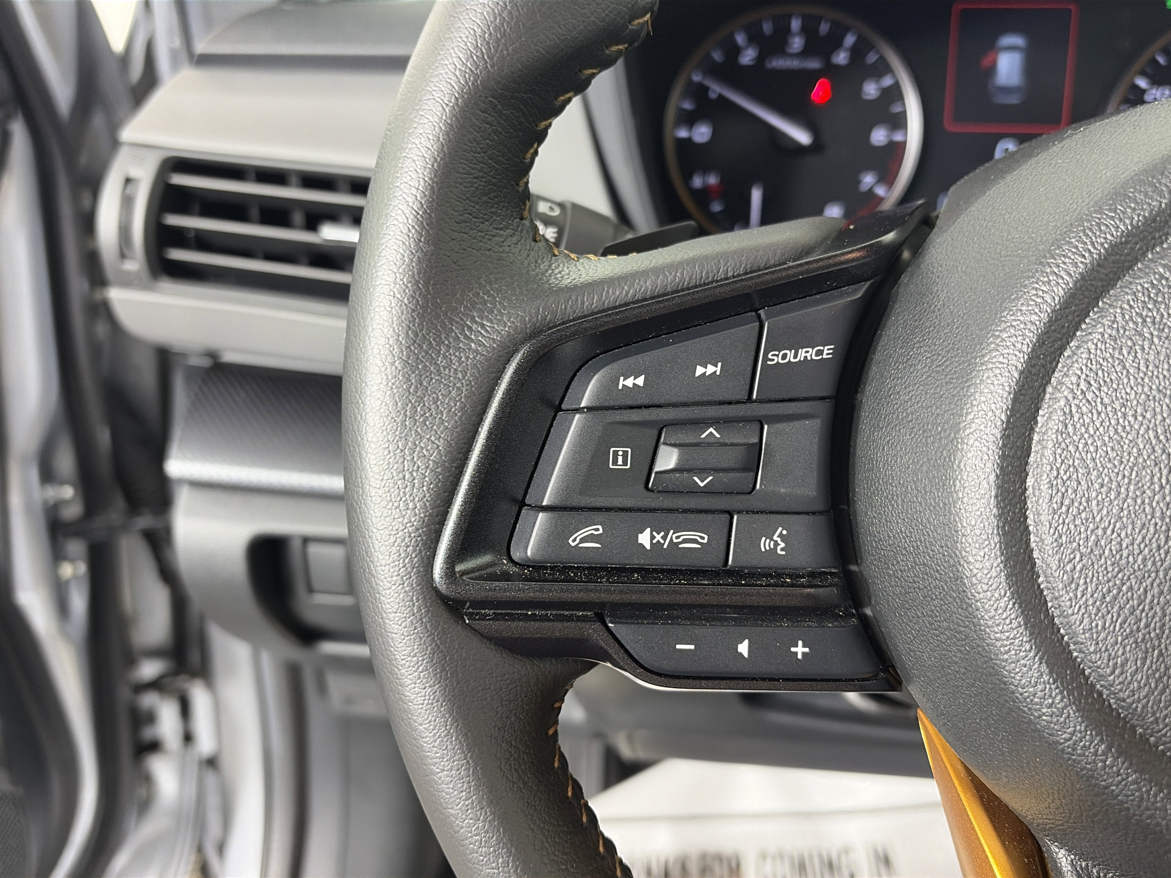 Used 2025 Subaru Crosstrek 2.5i Wilderness w/ Wilderness Package image 28