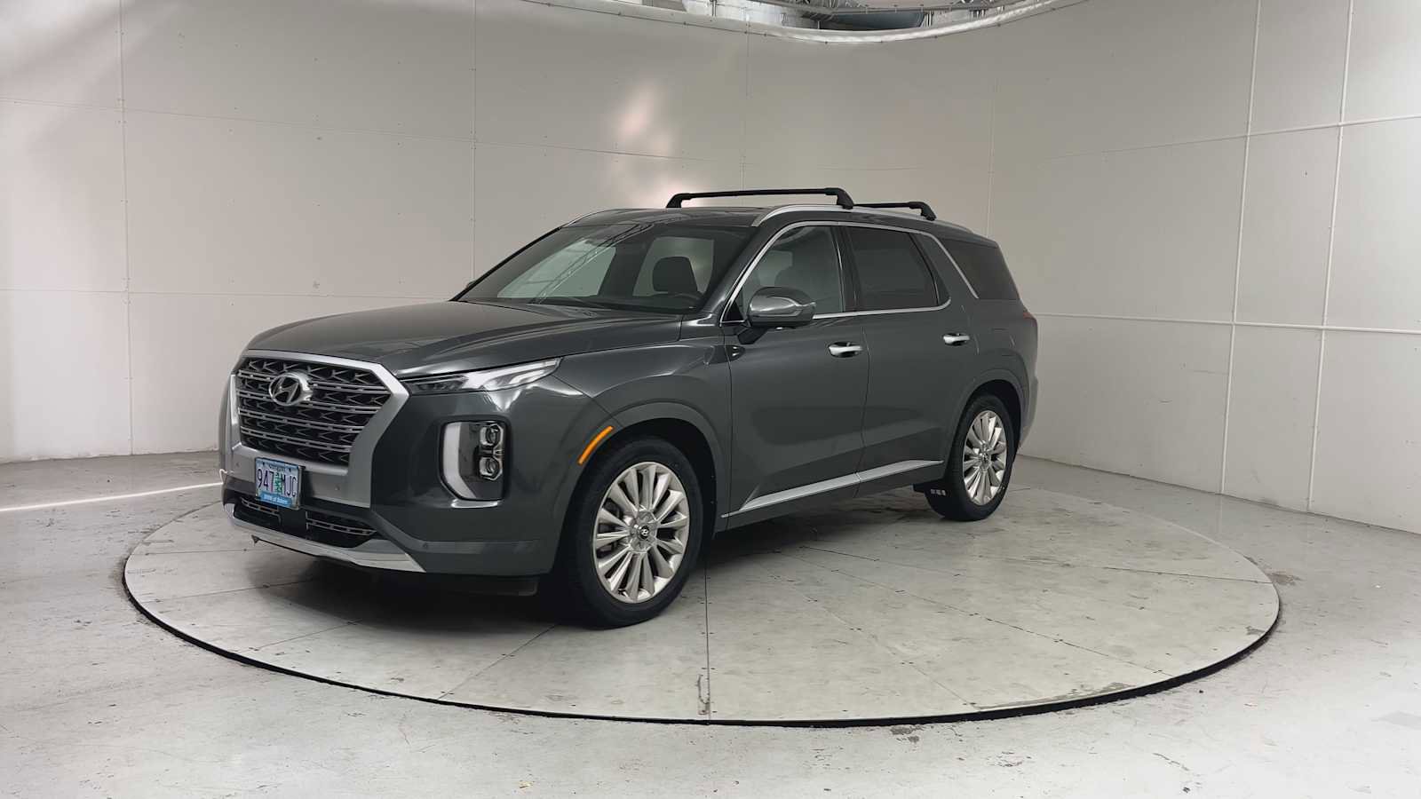 Used 2020 Hyundai Palisade Limited w/ Winter Weather Package AWD/4WD image 6