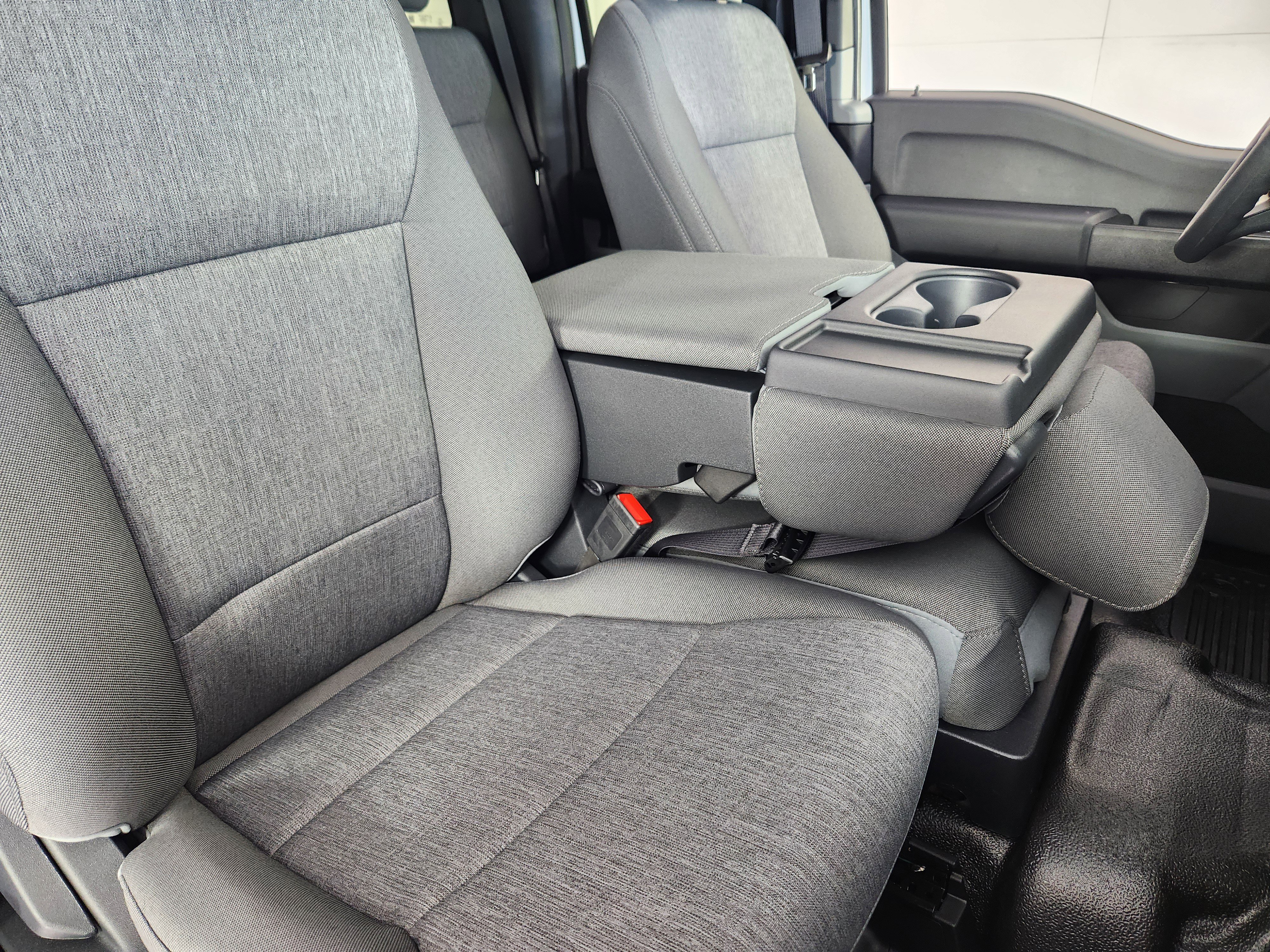 New 2026 Ford F250 XL w/ XL Off-Road Package image 11