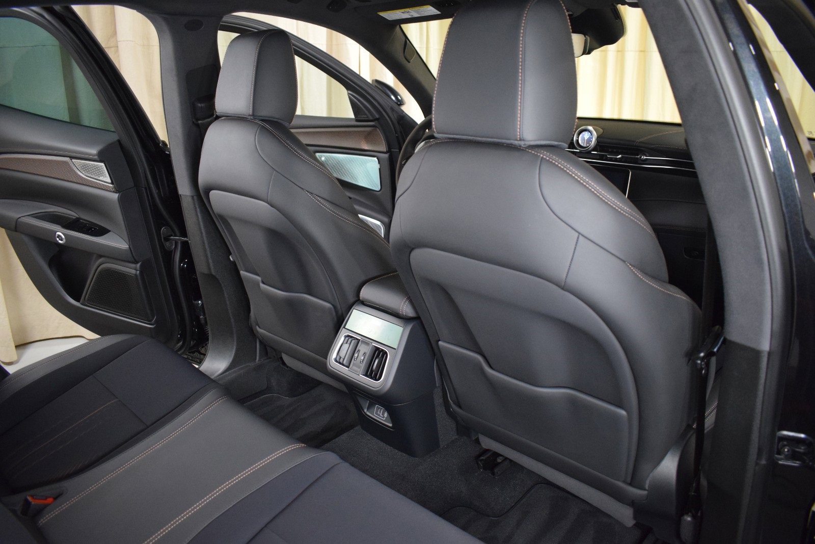 New 2025 Maserati Grecale Folgore image 22