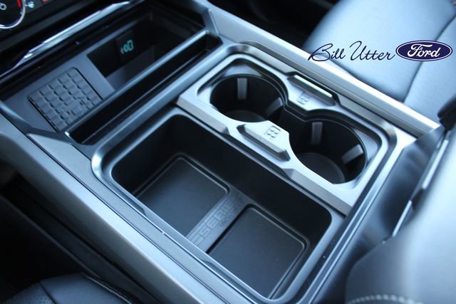 New 2026 Ford F250 Lariat w/ Black Appearance Package image 13