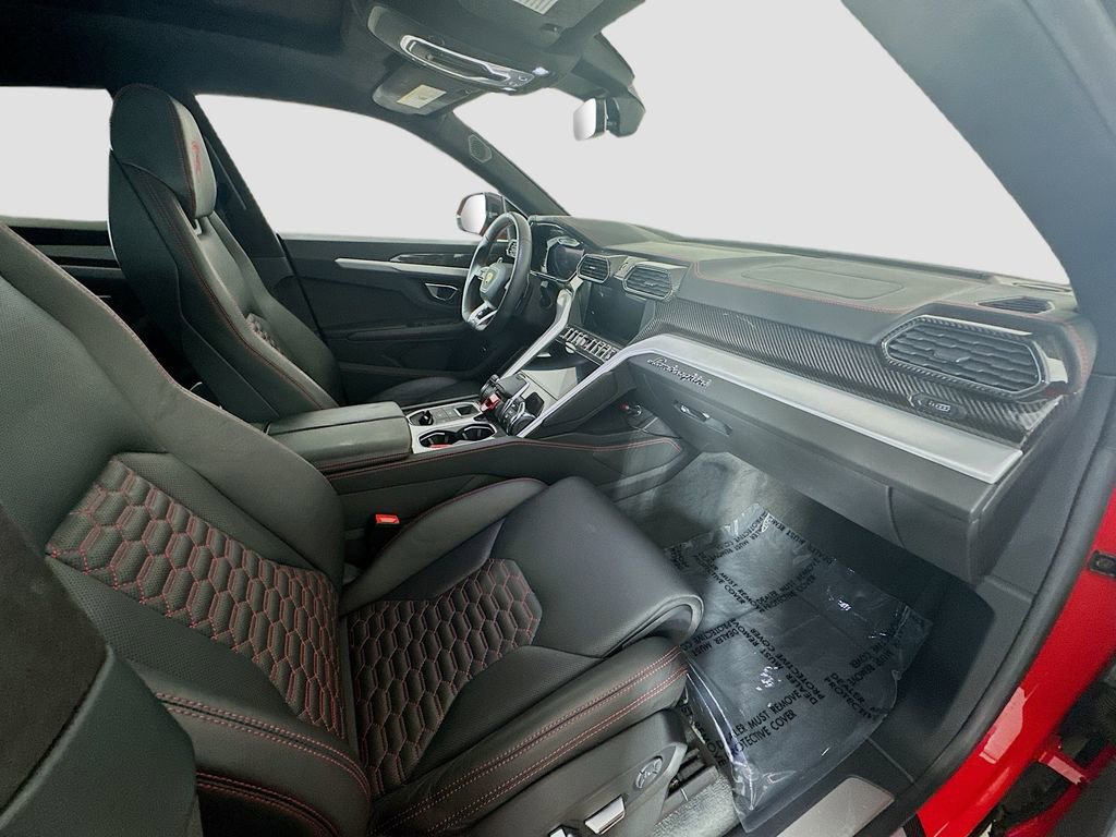Used 2019 Lamborghini Urus image 30