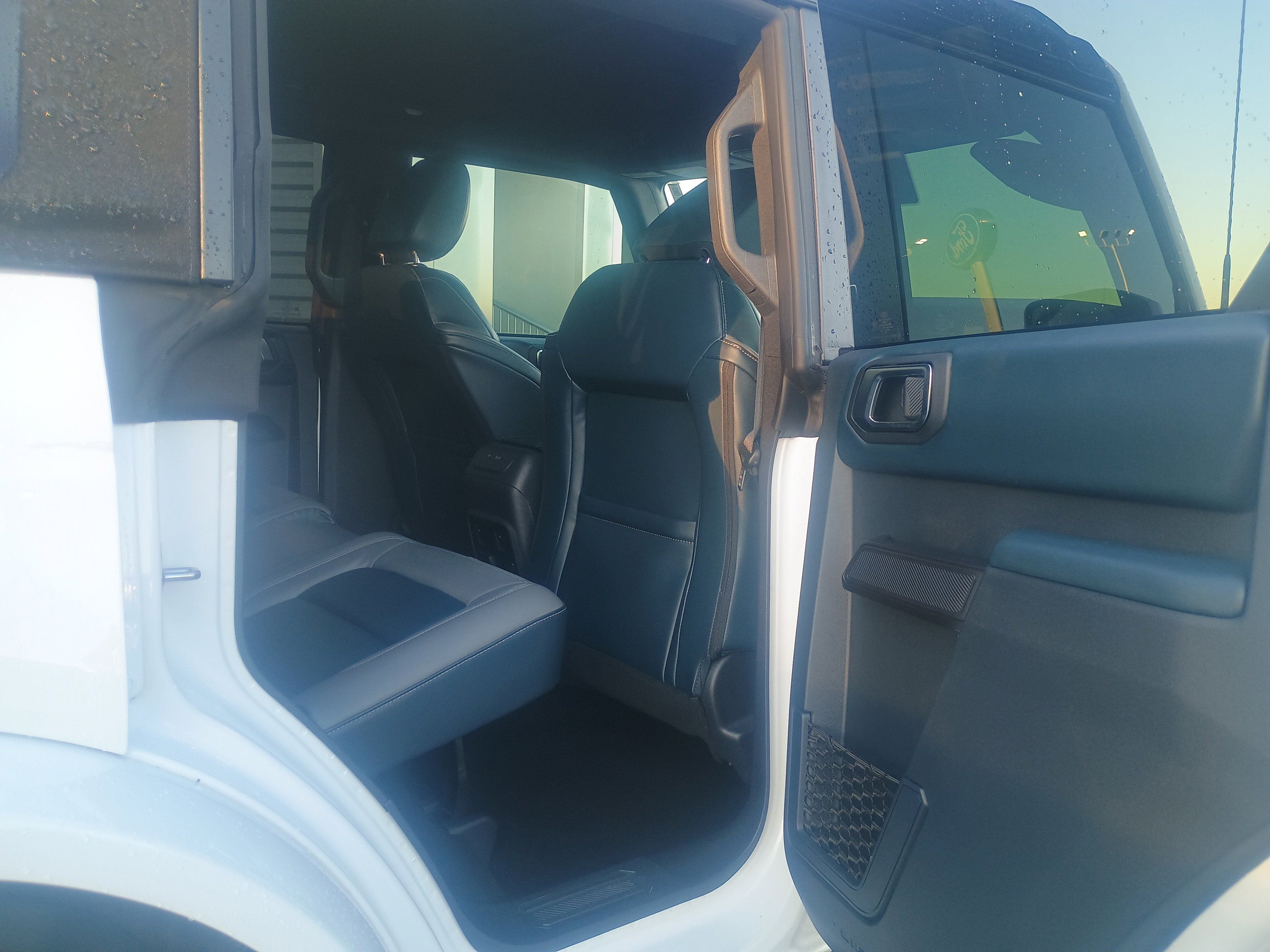 Certified 2024 Ford Bronco Outer Banks image 13