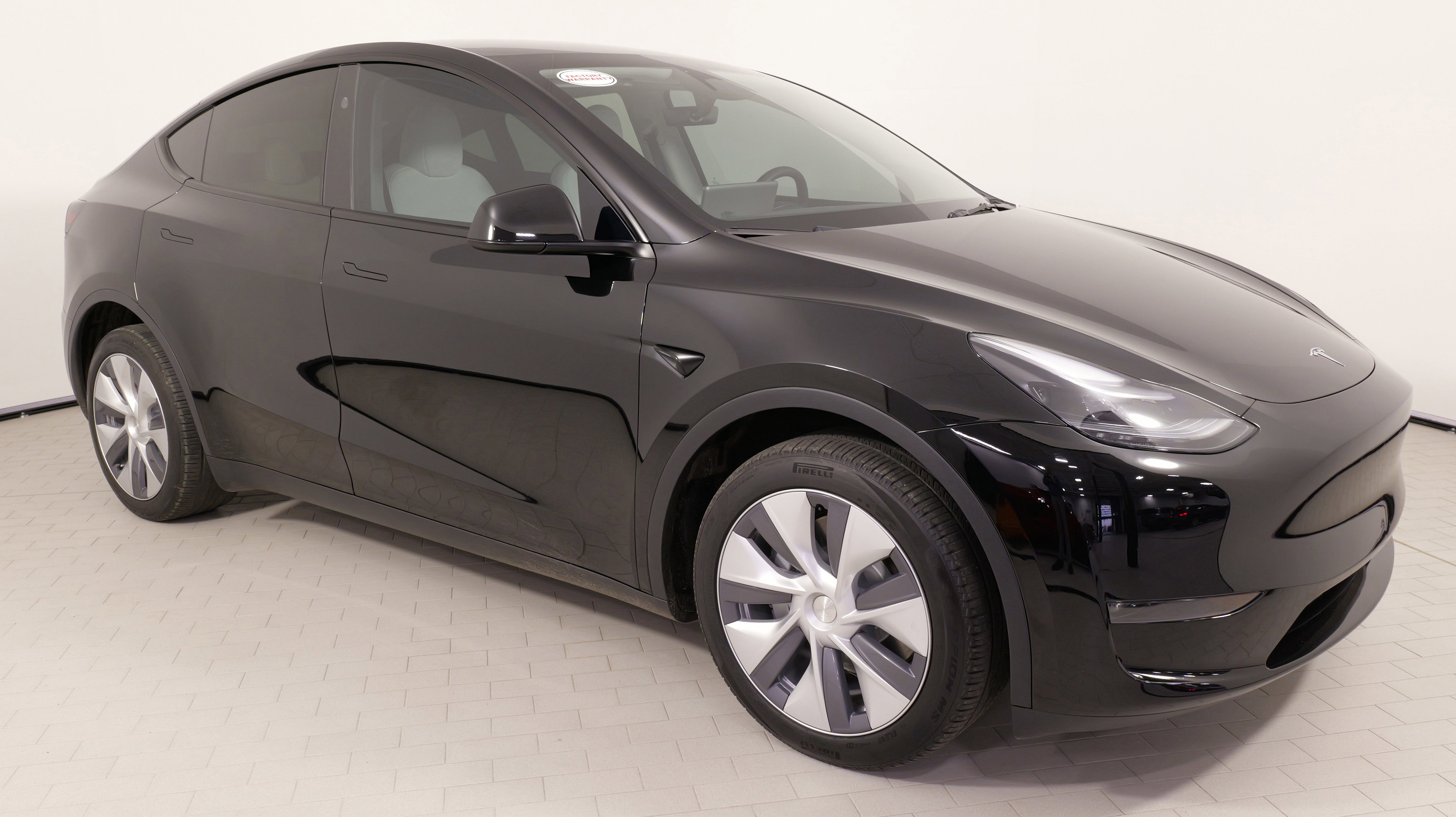 Used 2024 Tesla Model Y Long Range image 6