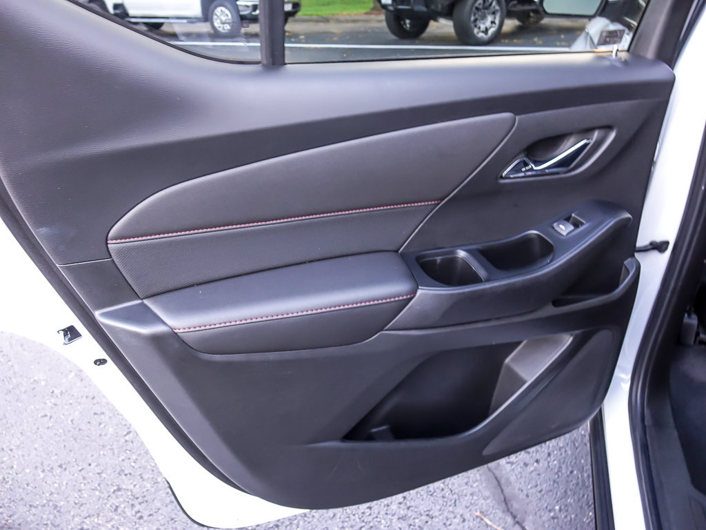 Used 2023 Chevrolet Traverse RS w/ LPO, Floor Liner Package AWD/4WD image 30