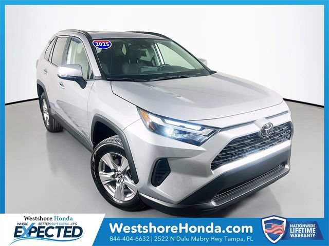 Used 2025 Toyota RAV4 XLE w/ Convenience Package FWD image 1