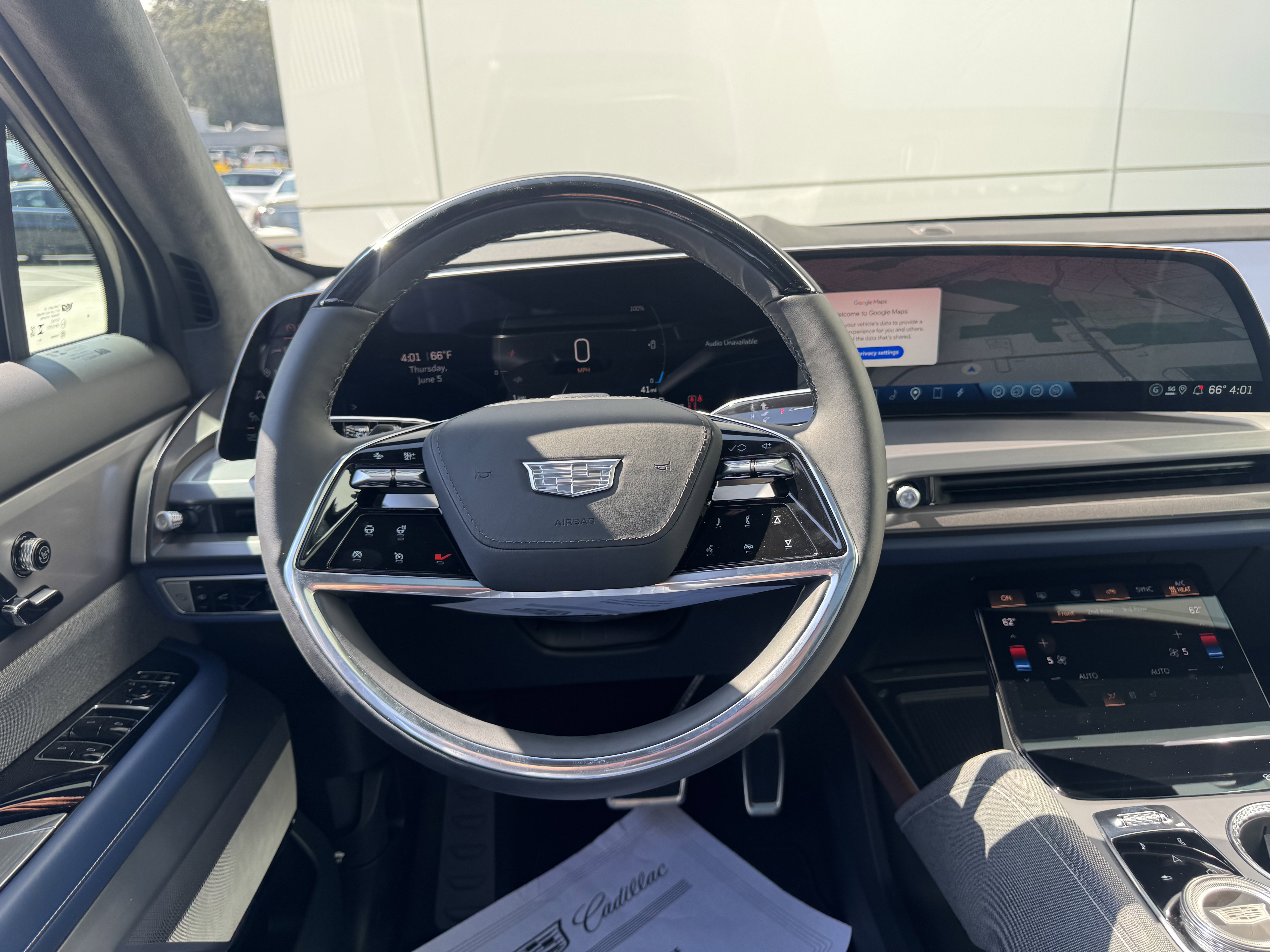 New 2026 Cadillac Vistiq Premium Luxury image 18