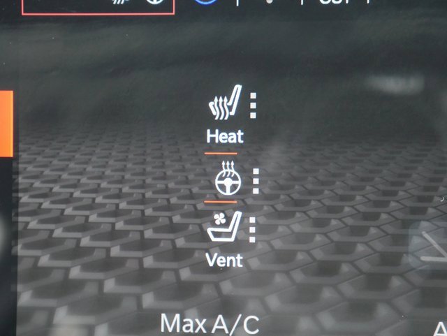 Used 2025 Dodge Charger R/T Scat Pack w/ Track Pack image 4