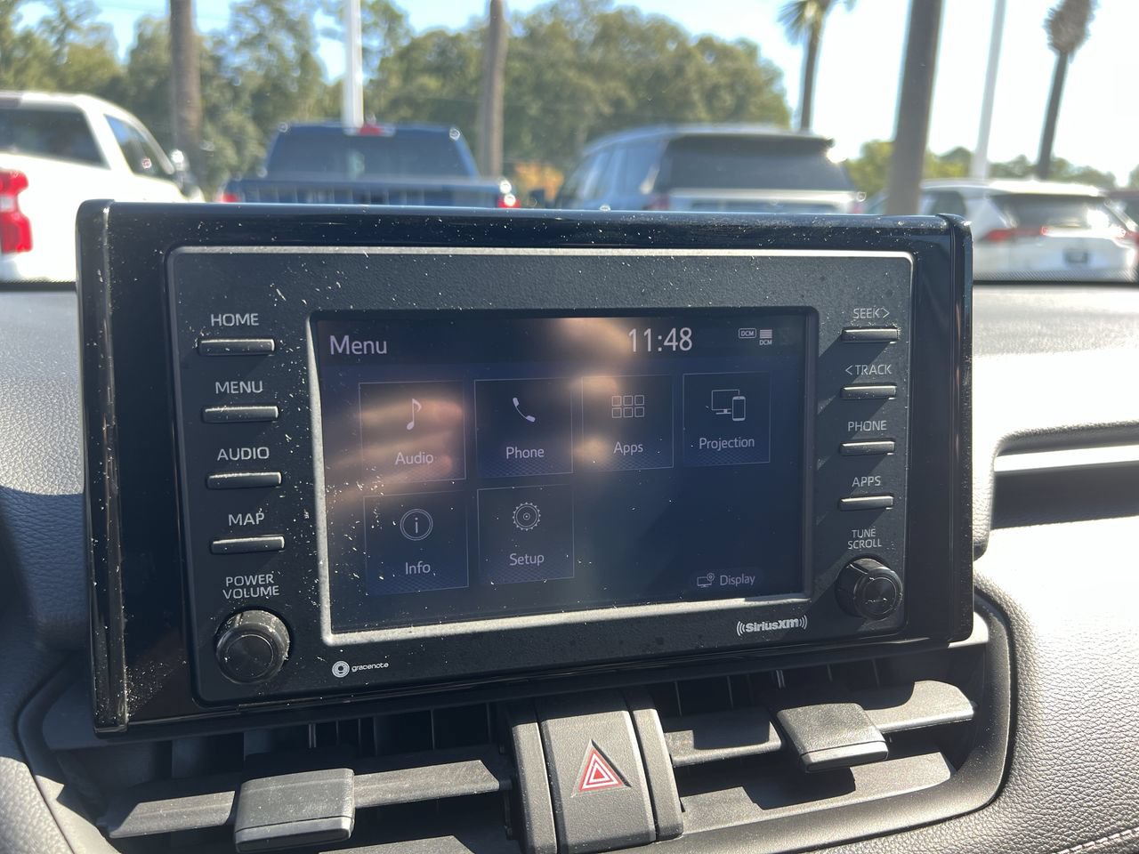 Used 2021 Toyota RAV4 XLE w/ Convenience Package FWD image 24