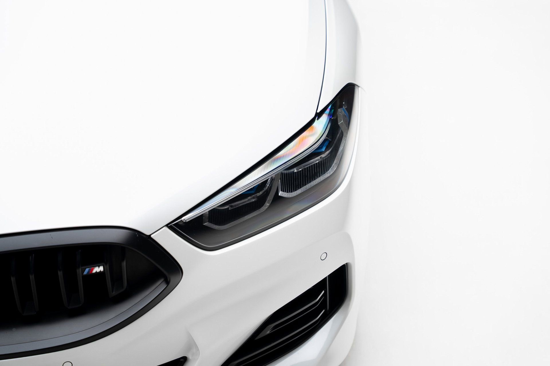 Used 2023 BMW M850i xDrive Coupe w/ M Sport Professional Package image 11