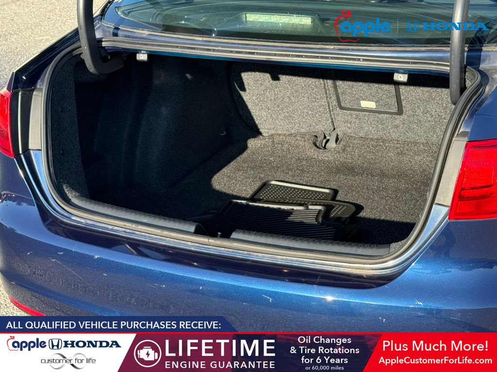 Used 2013 Volkswagen Jetta TDI FWD image 19