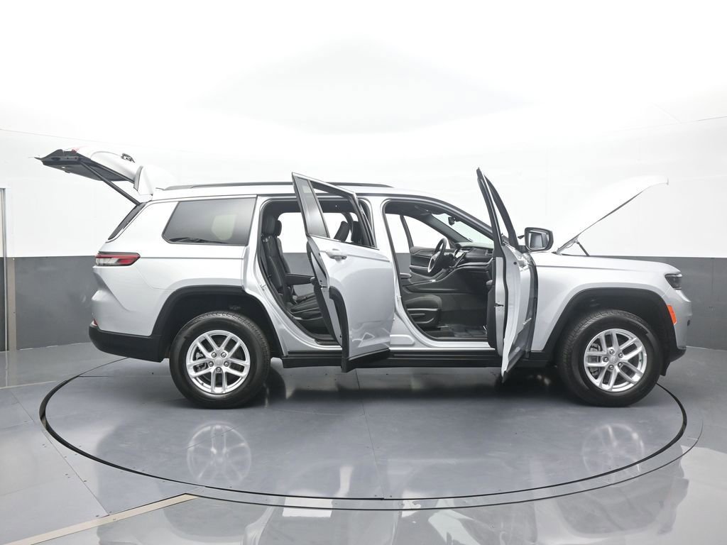 Used 2024 Jeep Grand Cherokee L Laredo w/ Luxury Tech Group I image 74
