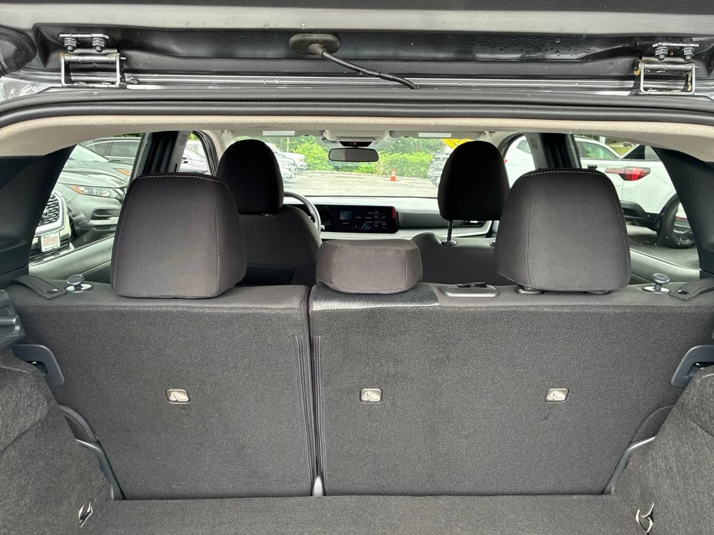 Certified 2025 Nissan Kicks SV AWD/4WD image 14